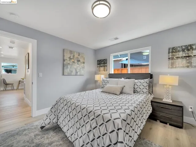 2039 42nd Ave, Oakland, California 94601