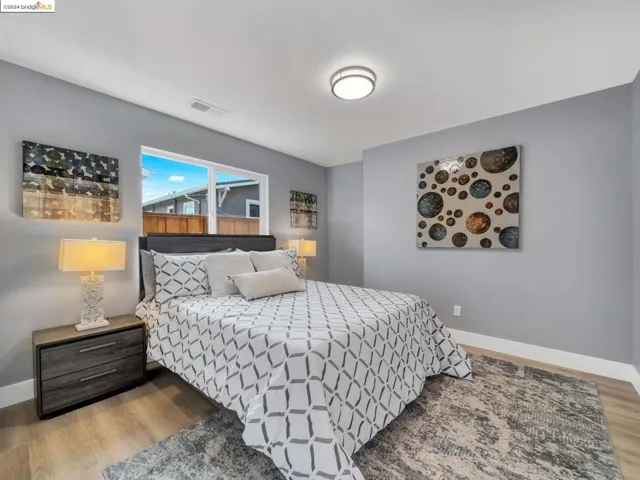 2039 42nd Ave, Oakland, California 94601