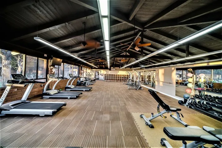 7257 San Luis St., Carlsbad, California 92011
