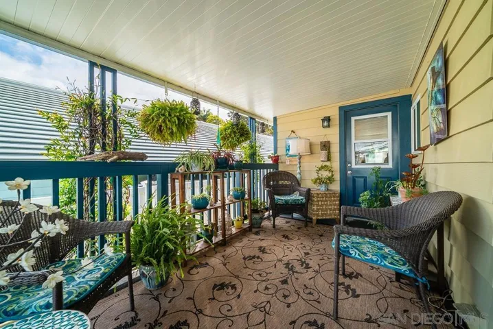 7257 San Luis St., Carlsbad, California 92011