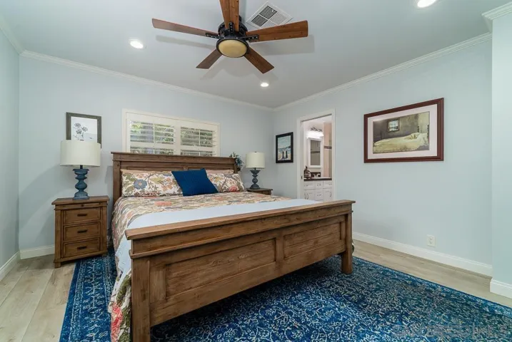 7257 San Luis St., Carlsbad, California 92011