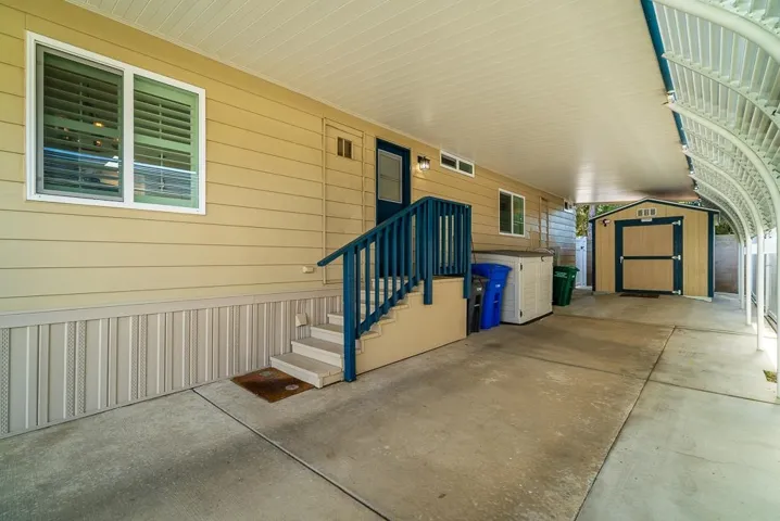 7257 San Luis St., Carlsbad, California 92011