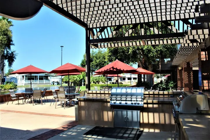 7257 San Luis St., Carlsbad, California 92011