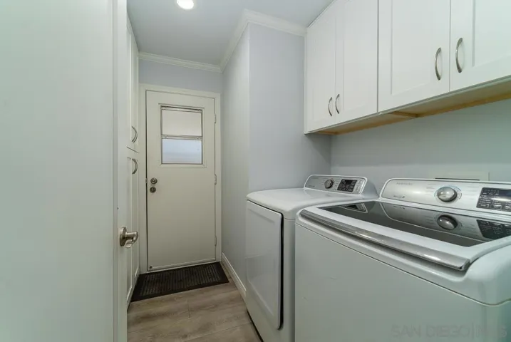 7257 San Luis St., Carlsbad, California 92011