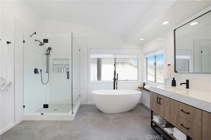 28396 Via Alfonse, Laguna Niguel, California 92677