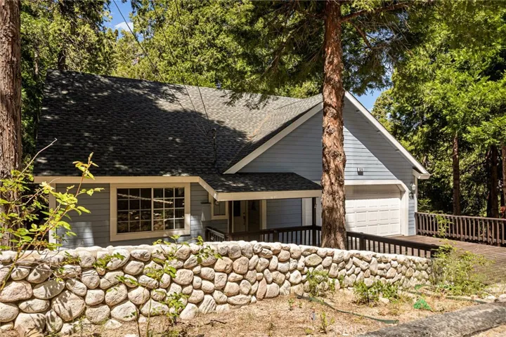 524 Merrimack Drive, Lake Arrowhead, California 92352