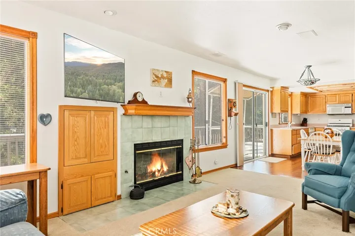 524 Merrimack Drive, Lake Arrowhead, California 92352