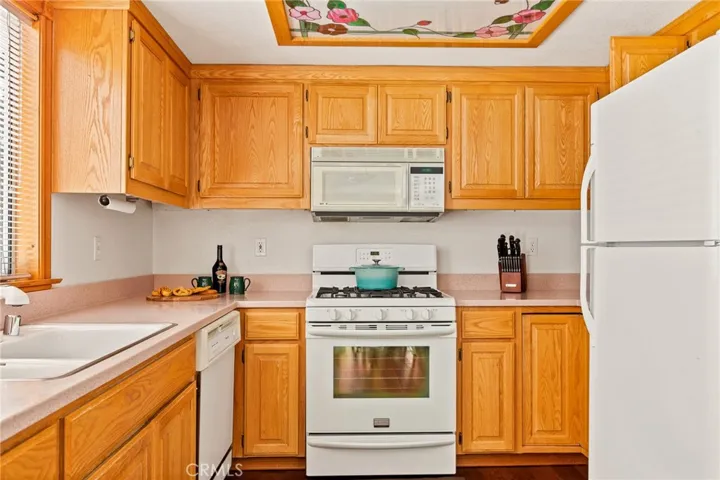 524 Merrimack Drive, Lake Arrowhead, California 92352