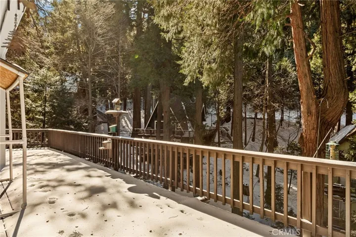 524 Merrimack Drive, Lake Arrowhead, California 92352