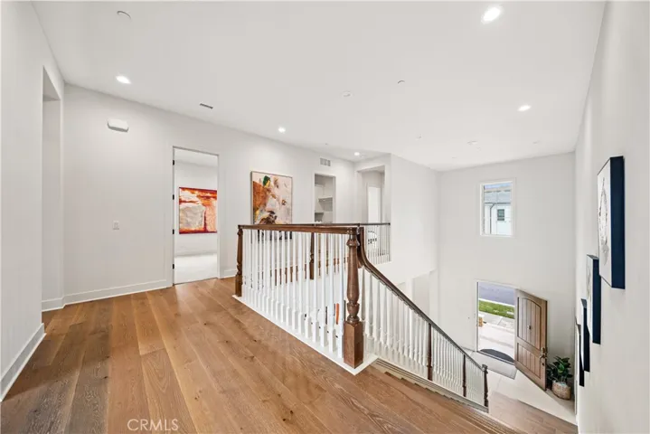 96 Interstellar, Irvine, California 92618