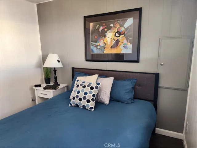 20683 Waalew 26, Apple Valley, California 92307