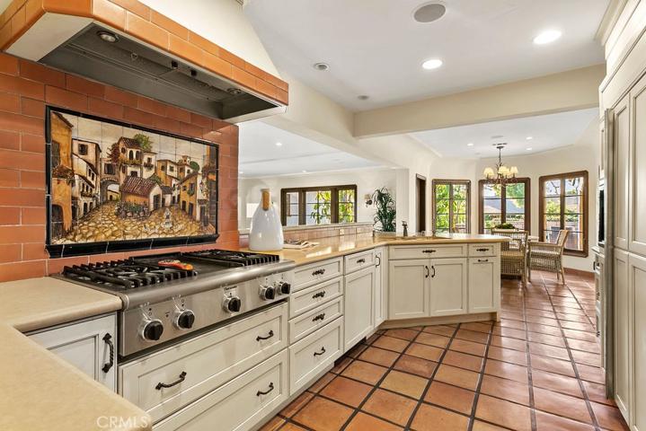 10262 Via Corta, Villa Park, California 92861