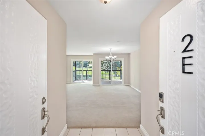 2392 Via Mariposa W 2e, Laguna Woods, California 92637