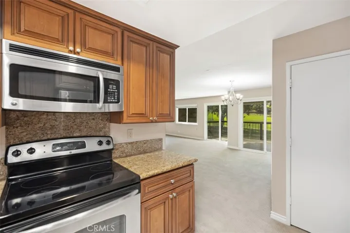 2392 Via Mariposa W 2e, Laguna Woods, California 92637