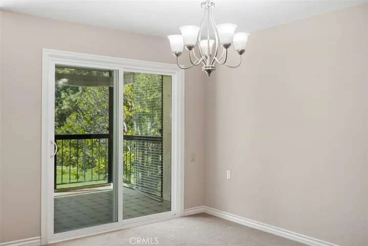 2392 Via Mariposa W 2e, Laguna Woods, California 92637
