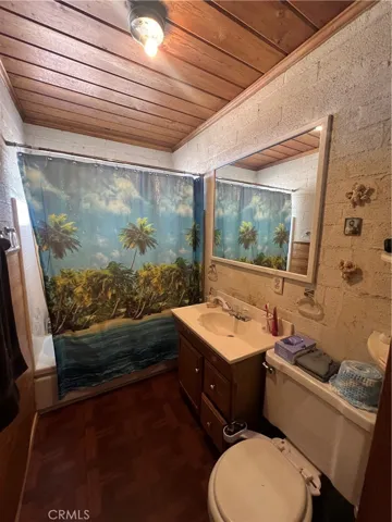 21798 Standing Rock Avenue, Apple Valley, California 92307