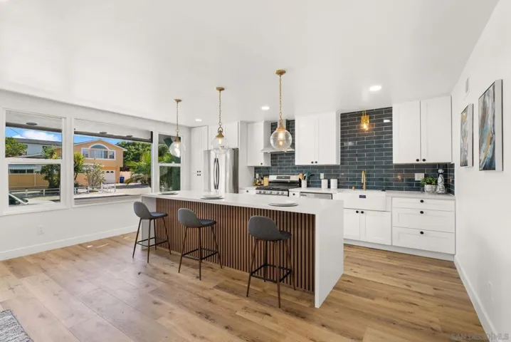 6634 Alcala Knolls Dr, San Diego, California 92111