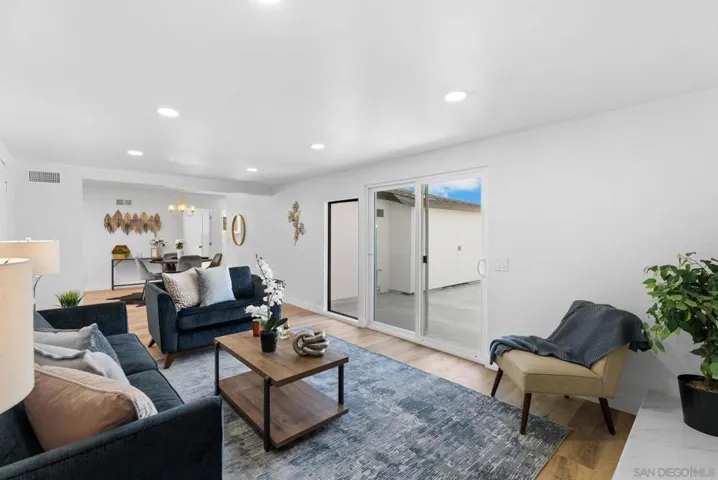 6634 Alcala Knolls Dr, San Diego, California 92111