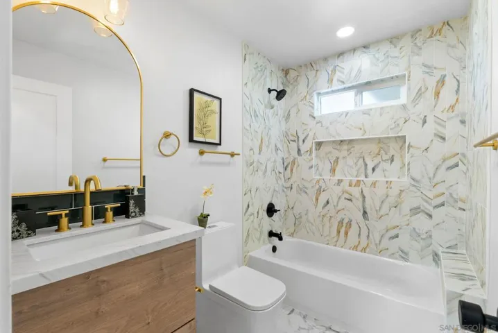 6634 Alcala Knolls Dr, San Diego, California 92111