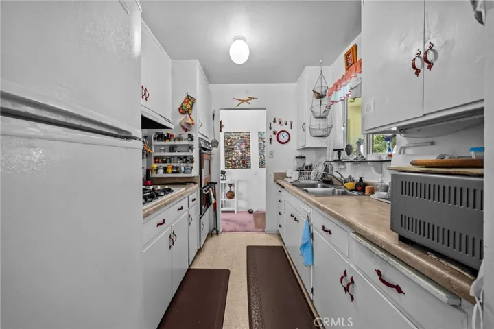 1251 Rowena Avenue, San Marcos, California 92069