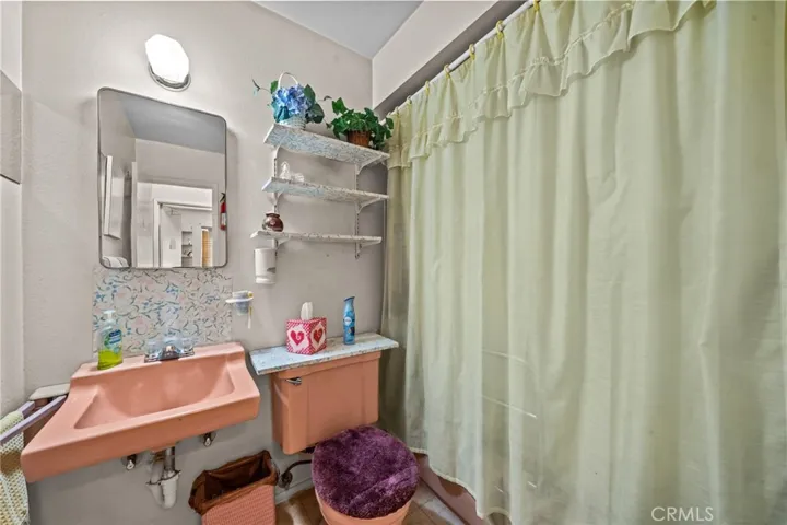 1251 Rowena Avenue, San Marcos, California 92069