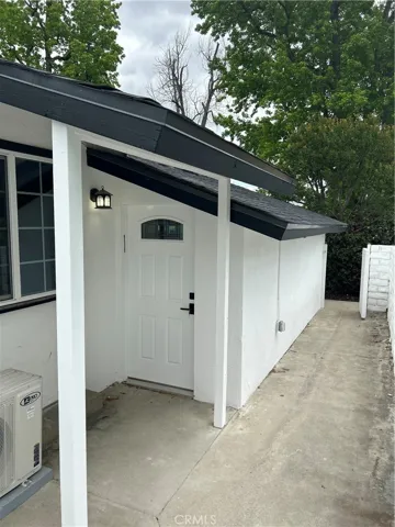 8539 Belmar Avenue, Northridge, California 91324