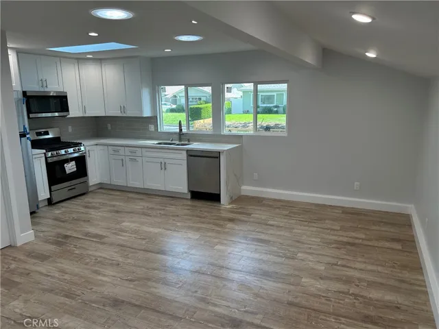 8539 Belmar Avenue, Northridge, California 91324