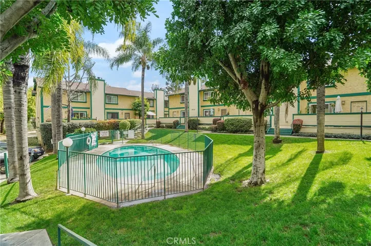 1610 S Mayflower Avenue B, Monrovia, California 91016