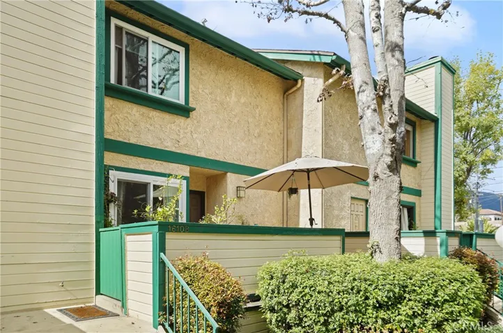 1610 S Mayflower Avenue B, Monrovia, California 91016
