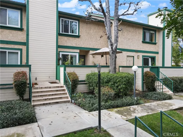1610 S Mayflower Avenue B, Monrovia, California 91016