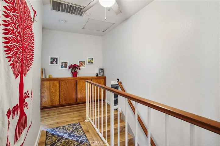 1610 S Mayflower Avenue B, Monrovia, California 91016