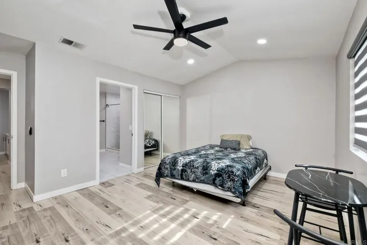 1475 Saddle Way, Oceanside, California 92057