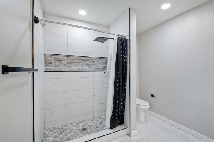 1475 Saddle Way, Oceanside, California 92057