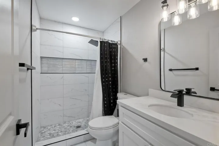 1475 Saddle Way, Oceanside, California 92057