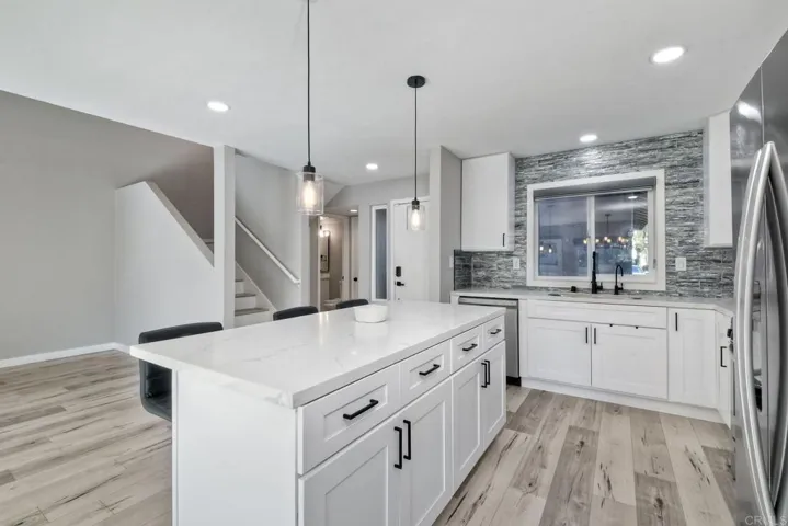 1475 Saddle Way, Oceanside, California 92057