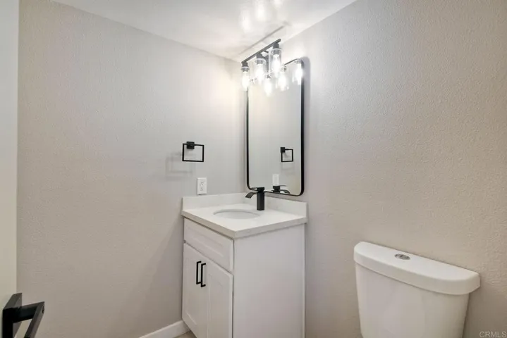 1475 Saddle Way, Oceanside, California 92057
