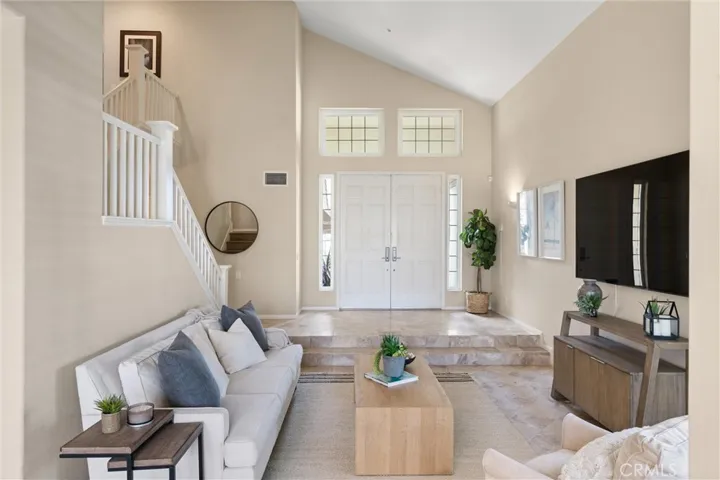 514 Pierside Circle, Huntington Beach, California 92648