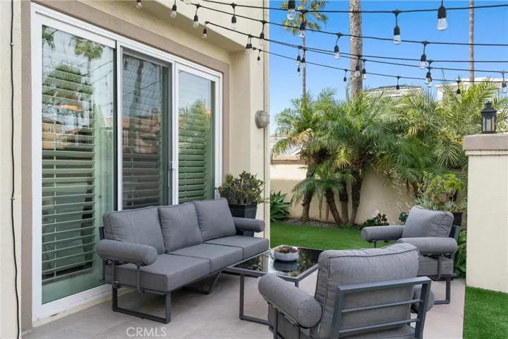 514 Pierside Circle, Huntington Beach, California 92648