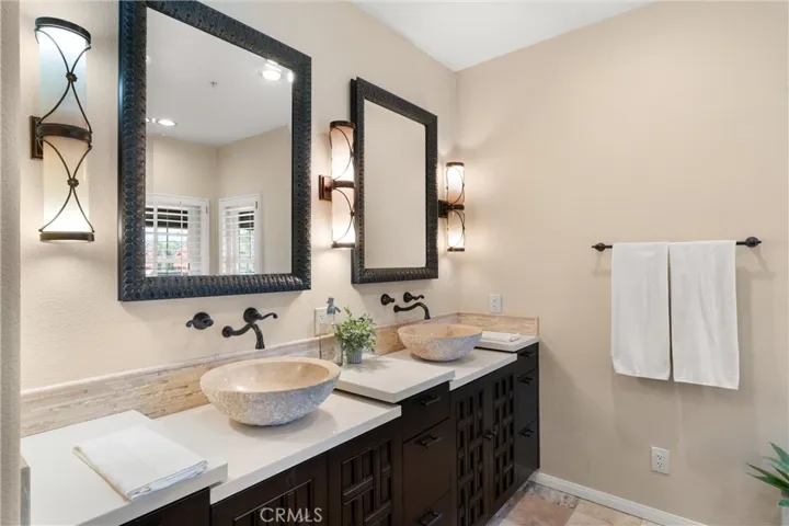 514 Pierside Circle, Huntington Beach, California 92648