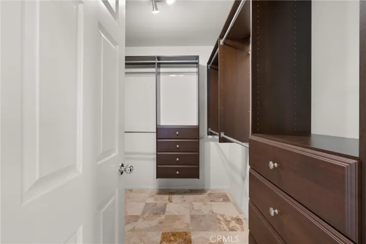 514 Pierside Circle, Huntington Beach, California 92648