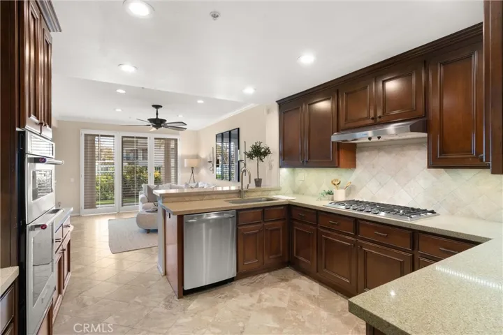 514 Pierside Circle, Huntington Beach, California 92648