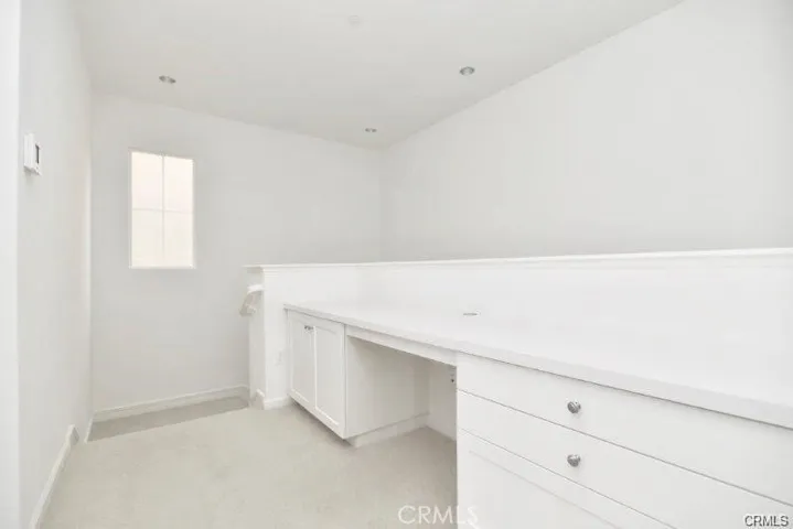 127 Mighty Oak, Irvine, California 92602