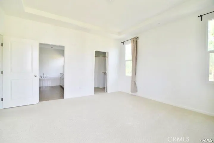 127 Mighty Oak, Irvine, California 92602