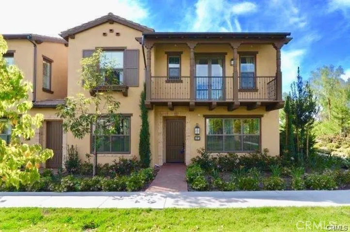 127 Mighty Oak, Irvine, California 92602