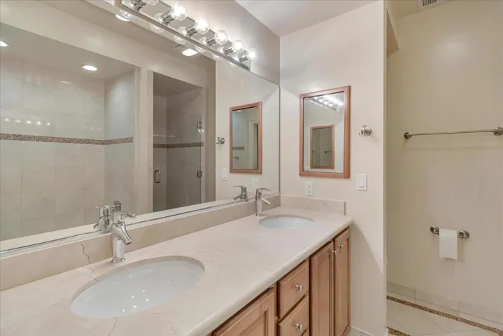 1795 El Camino Real 3b, Palo Alto, California 94306