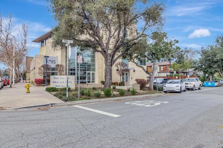 1795 El Camino Real 3b, Palo Alto, California 94306
