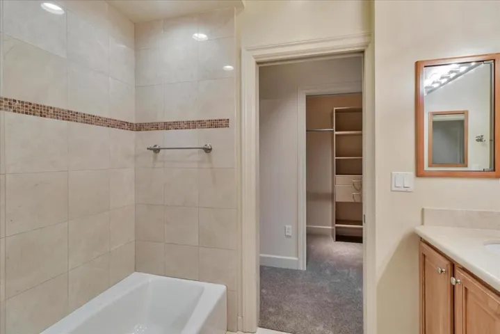 1795 El Camino Real 3b, Palo Alto, California 94306