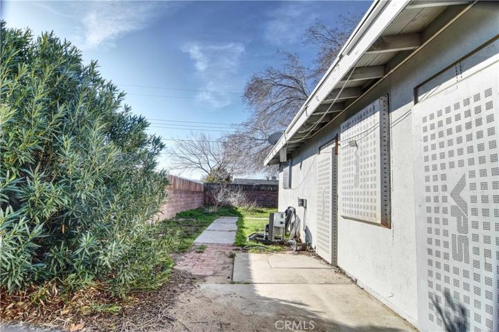 1556 E Avenue Q11, Palmdale, California 93550