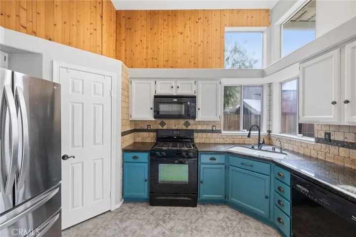 28541 Corvus Way, Menifee, California 92586
