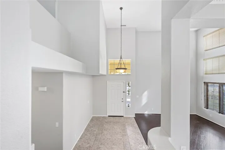 28541 Corvus Way, Menifee, California 92586
